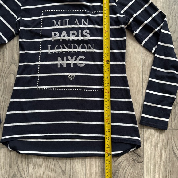 Striped Long Sleeve Hoodie with City Print Size M Blue White Y2K Casual Beaded - Picture 4 of 6